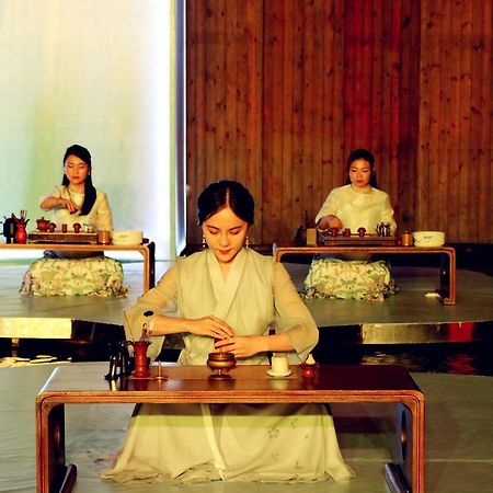 China Community Art Habitat Hotel Циндао Экстерьер фото